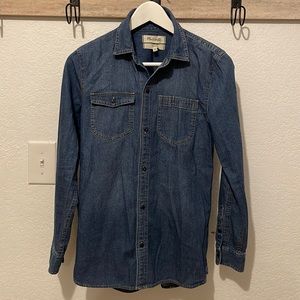 Madewell XXS long sleeve denim button down